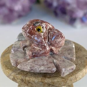 Miniature Frog Stone Carving Mini Toad Figurine Steatite Soapstone Animal 2"